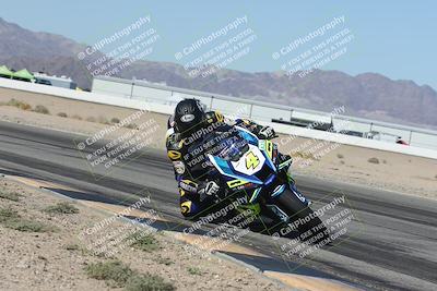 media/Oct-30-2025-Racers Edge (Thu) [[dabbdaf680]]/2-A Group/Session 3 (Turn 15 Inside)/